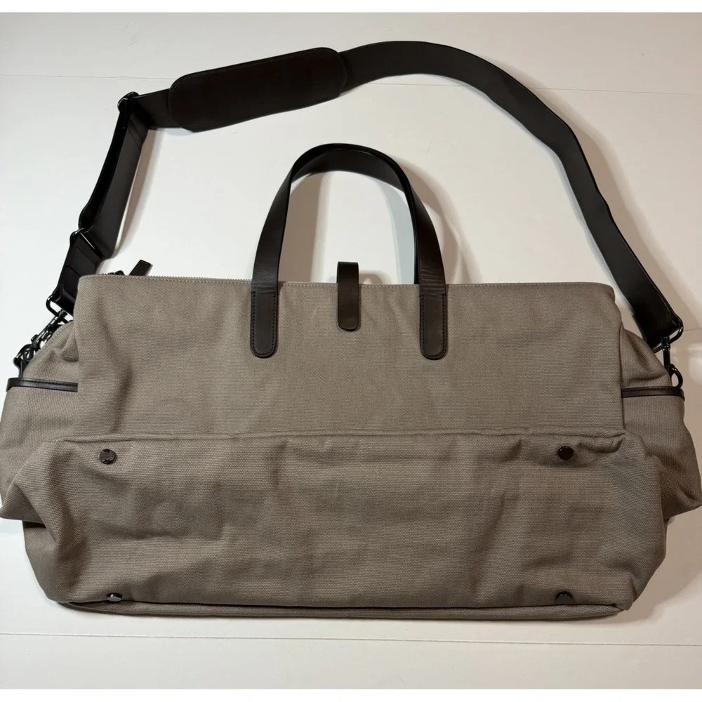 Cuyana Mens Triple Zipper Weekender Canvas/Leather Trim Travel Brown Bag